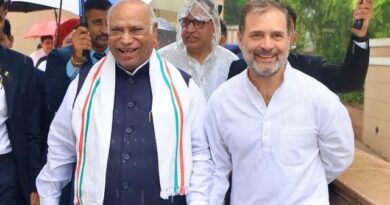 आखिरकार स्वतंत्रता दिवस समारोह में क्यों नहीं पहुंचे राहुल गांधी और खरगे ? कांग्रेस ने बता दी वजह…
